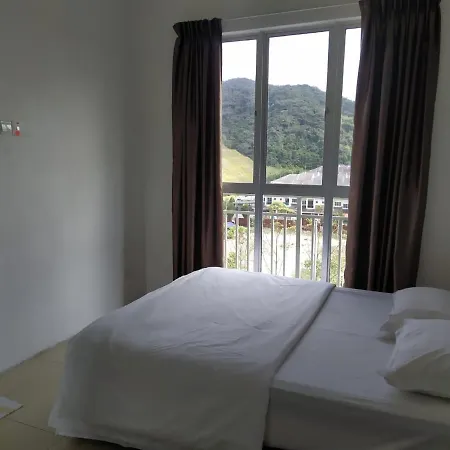 Golden Hills Pasar Malam 3 Bedroom Apartment J Louvre Tanah Rata Exterior photo