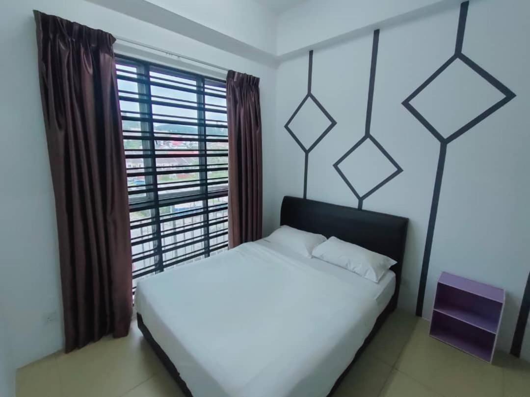 Apartment Golden Hills Pasar Malam 3 Bedroom J Louvre